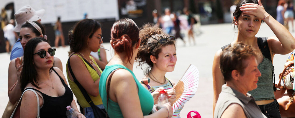 Los turistas dejan España por el norte de Europa debido a las altas temperaturas